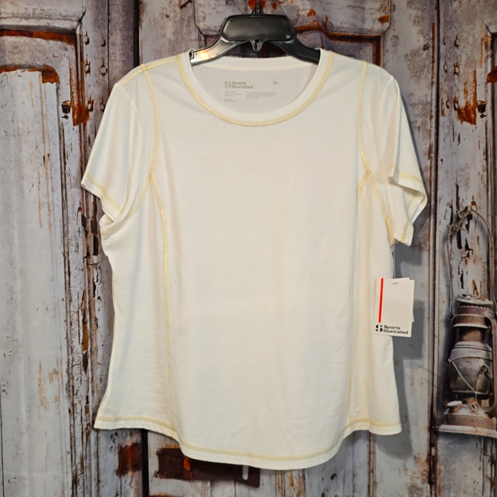White and gold trim super nice xlg